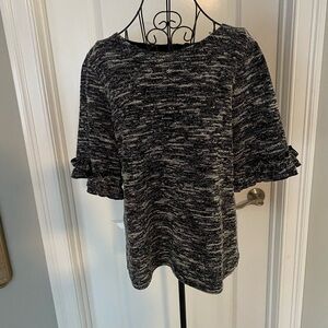 Banana Republic Navy & White Short Sleeve Sweater